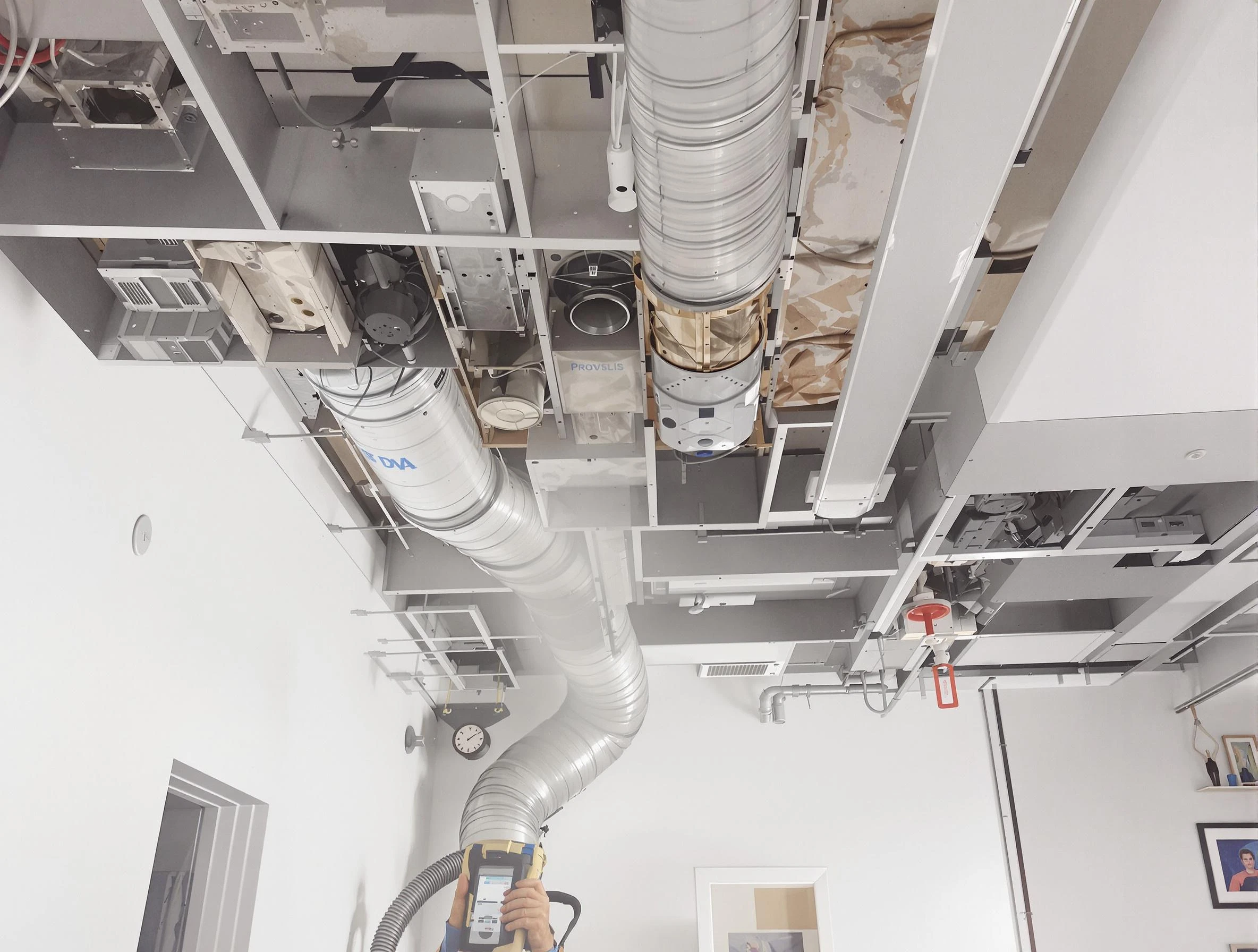 Professional air duct cleaning service by Rockwood Air Duct Cleaning in Rockwood